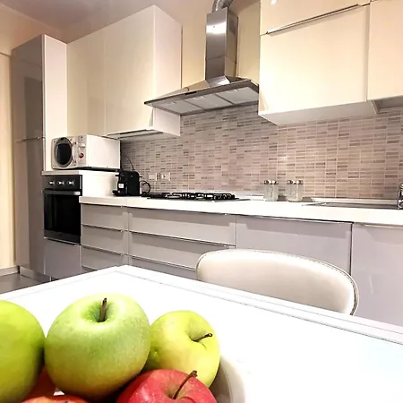 Maison Lucrezia * كالياري