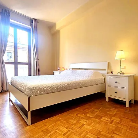 Maison Lucrezia 아파트 *