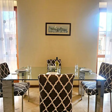 아파트 Maison Lucrezia 칼리아리