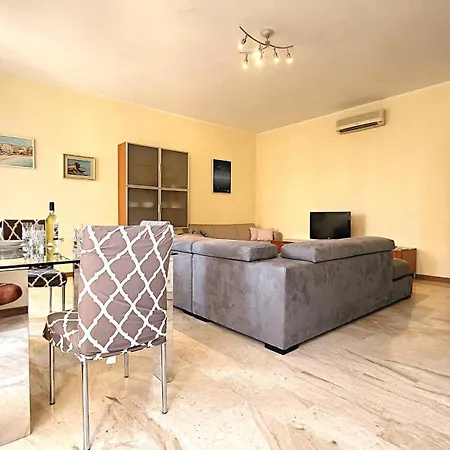 Maison Lucrezia *